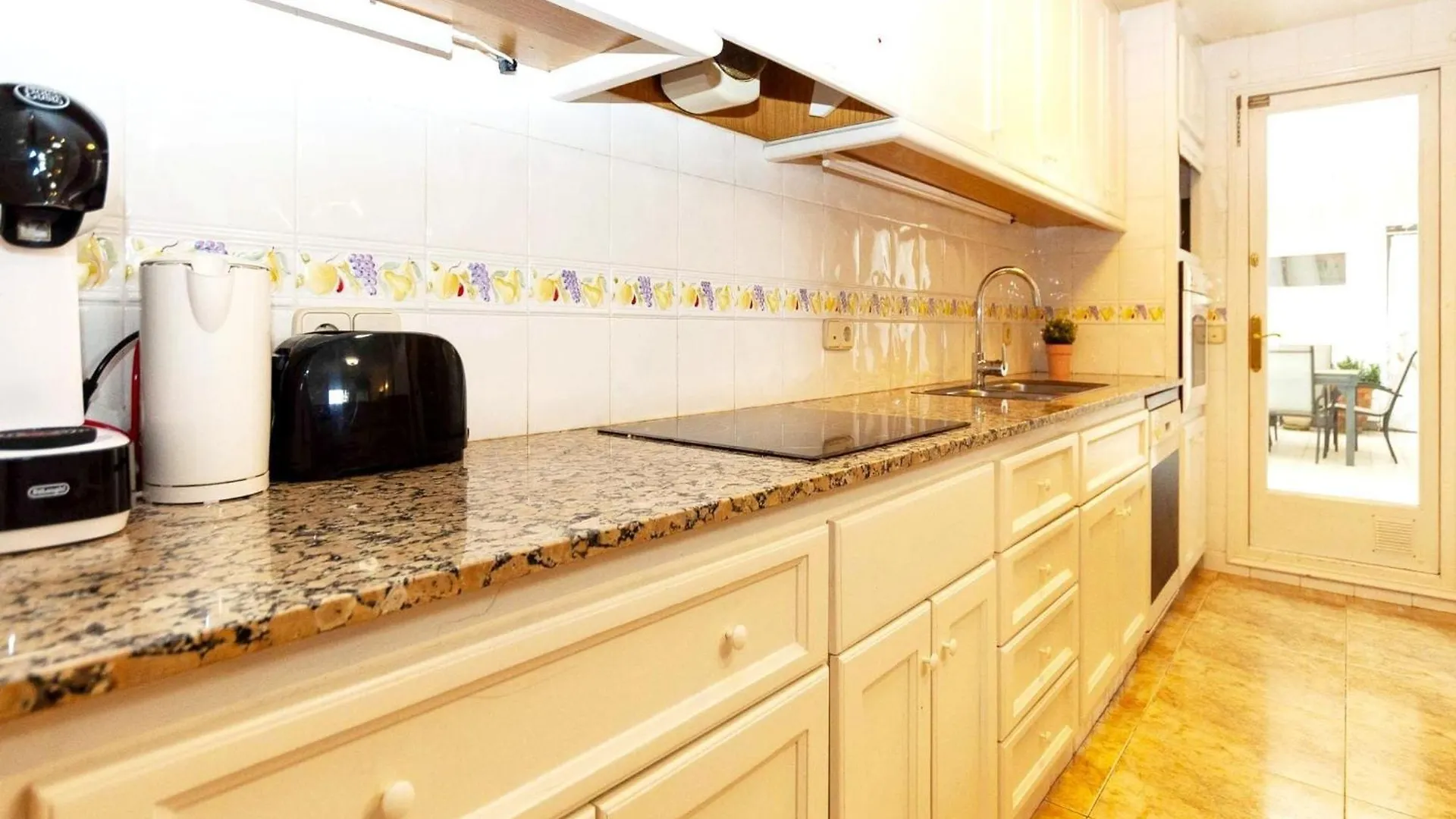Spacious Apartment In The Heart Of Roses 0*,  Spain
